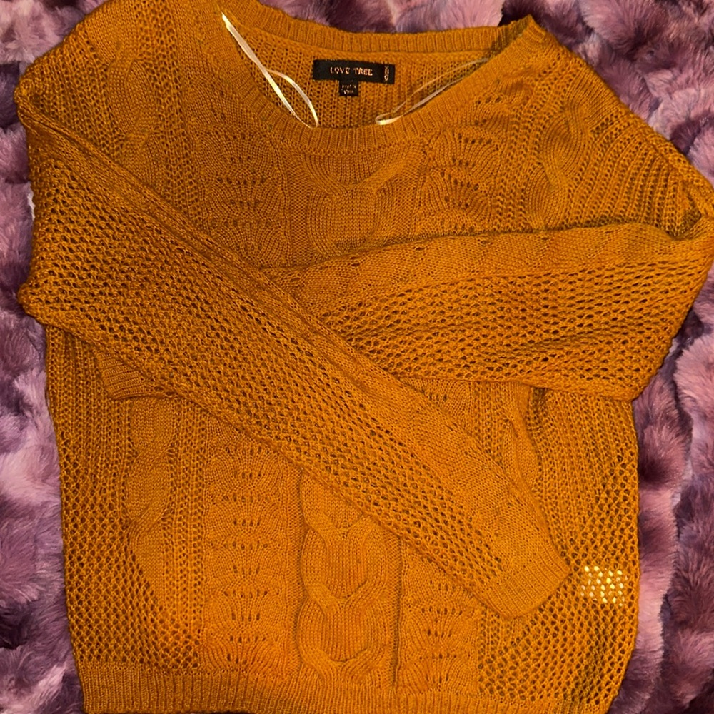 Women’s sweater from Apricot Lane Boutique; size medium